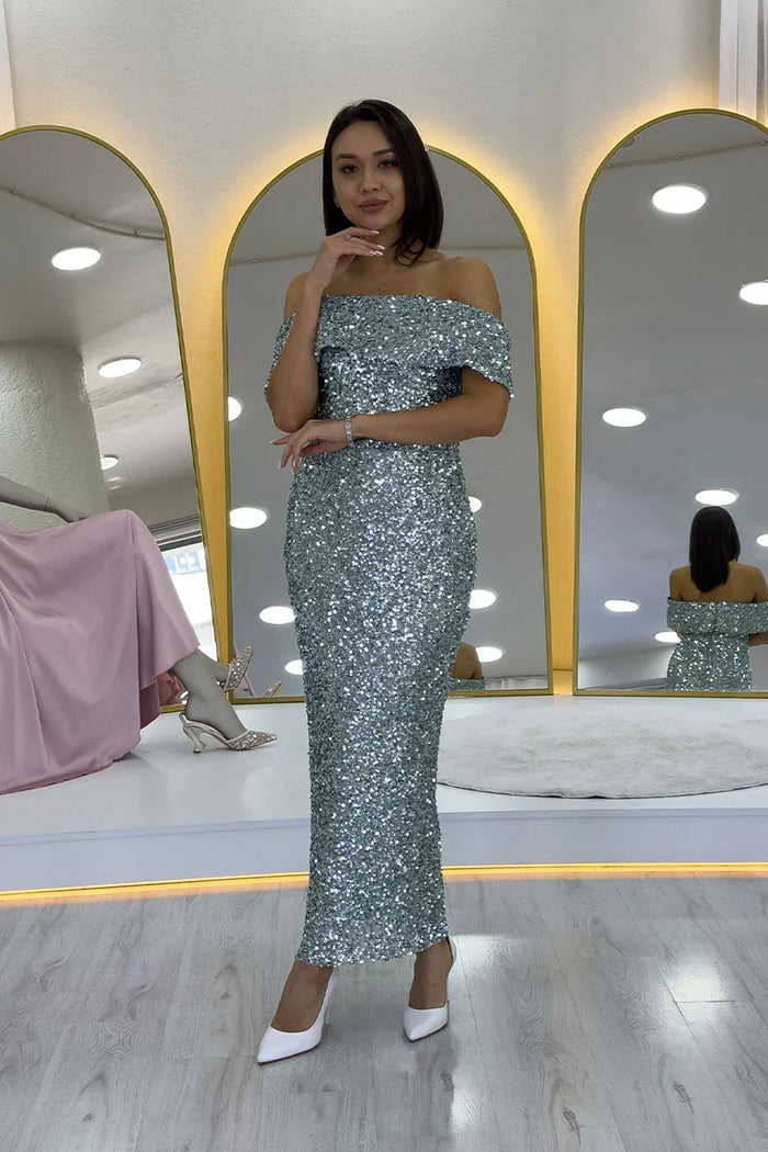 Kadın Su Yeşili Madonna Yaka Pul İşlemeli Kalem Midi Boy Abiye Elbise