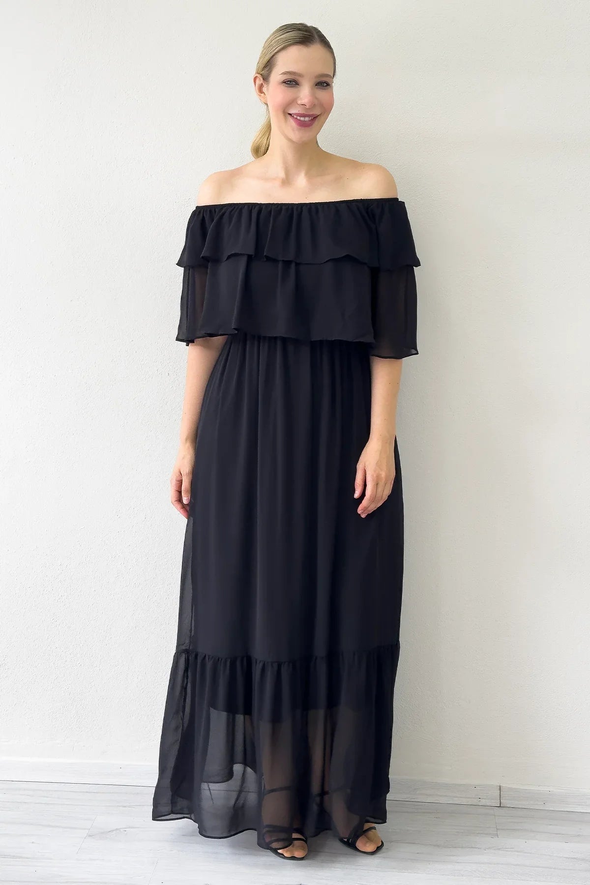 Siyah Carmen Yaka Volanlı Büyük Beden Uzun  Şifon Elbise 