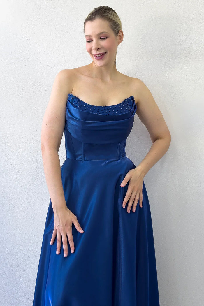 Lacivert Straplez Korse Detaylı Boncuklu Sırt Dekolteli Abiye Elbise 