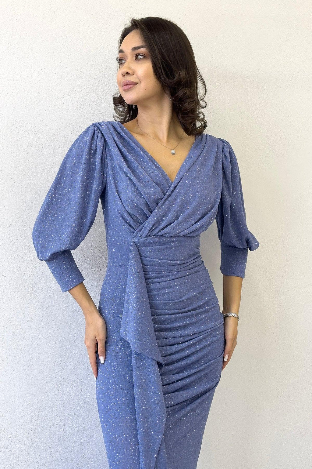 İndigo Balon Kol Simli Drapeli Volan Detay Balık Abiye Elbise