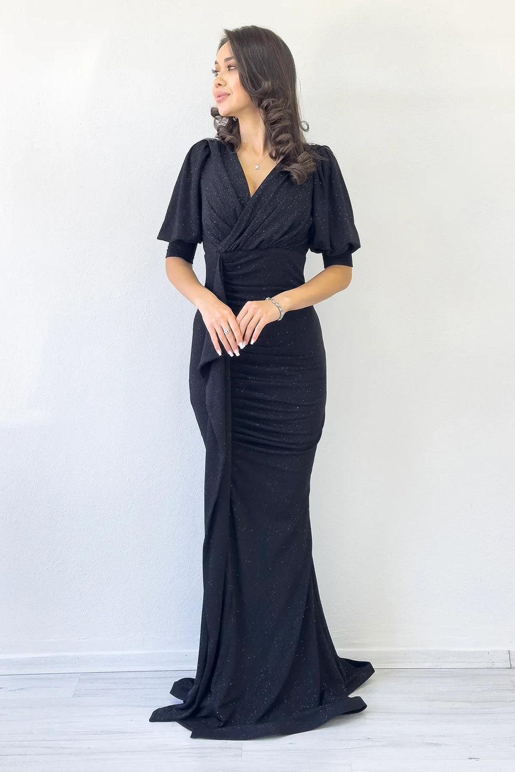 Siyah Balon Kol Simli Drapeli Volan Detay Balık Abiye Elbise