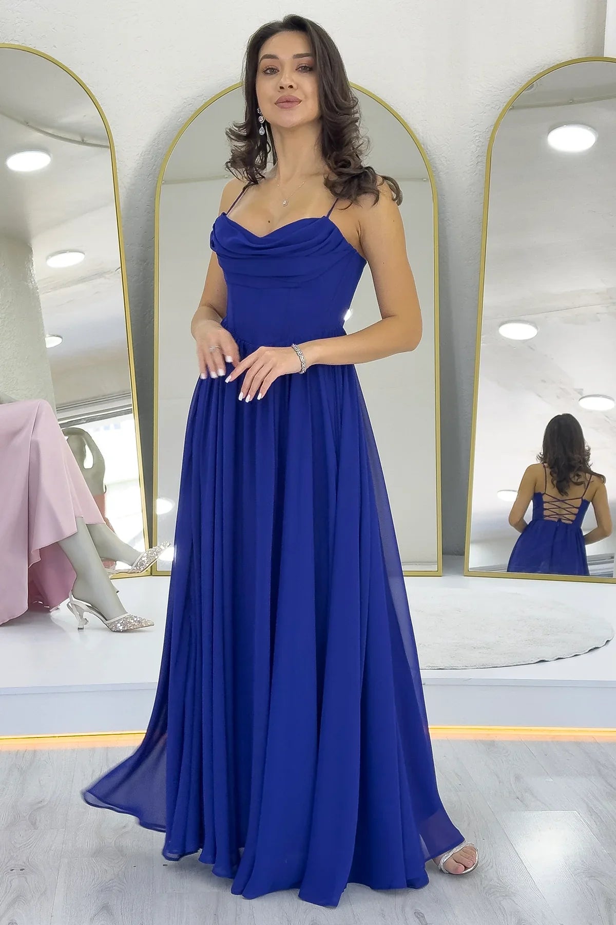 Saks Mavi Sırt Dekolteli Korse Detay Yırtmaçlı Şifon Abiye Elbise