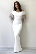 Beyaz Şifon Kol Detaylı Düşük Omuz Balık Abiye Elbise