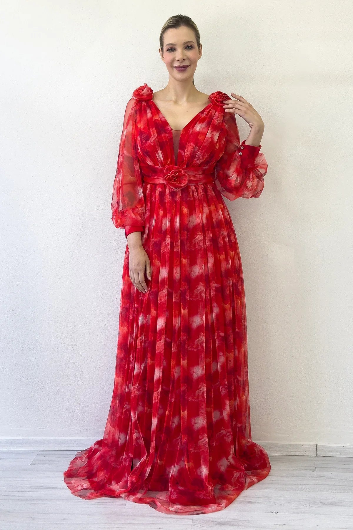 Kadın Kırmızı Çiçek Detay Desenli Büyük Beden Abiye Elbise 