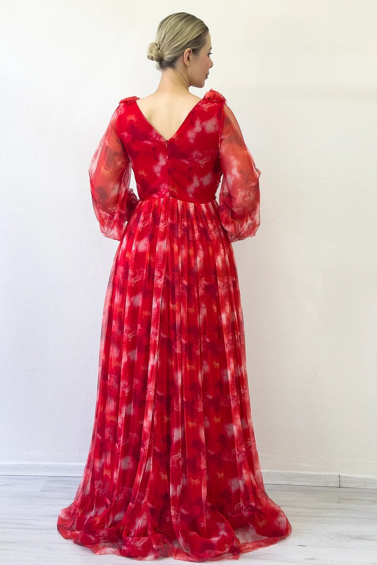 Kadın Kırmızı Çiçek Detay Desenli Büyük Beden Abiye Elbise 