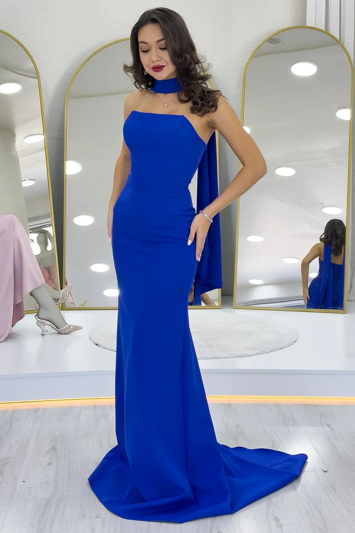 Kadın Saks Mavi Şal Yaka Detay Straplez Balık Abiye Elbise