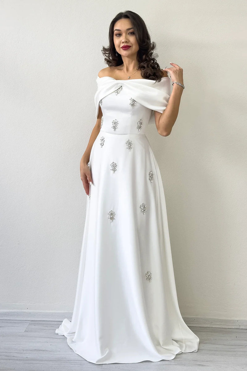 Beyaz Fiyonk Yaka Taş Detaylı Saten Abiye Elbise 