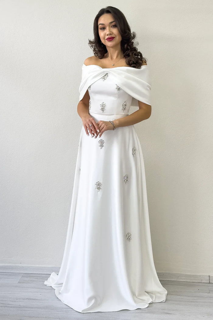 Beyaz Fiyonk Yaka Taş Detaylı Saten Abiye Elbise 