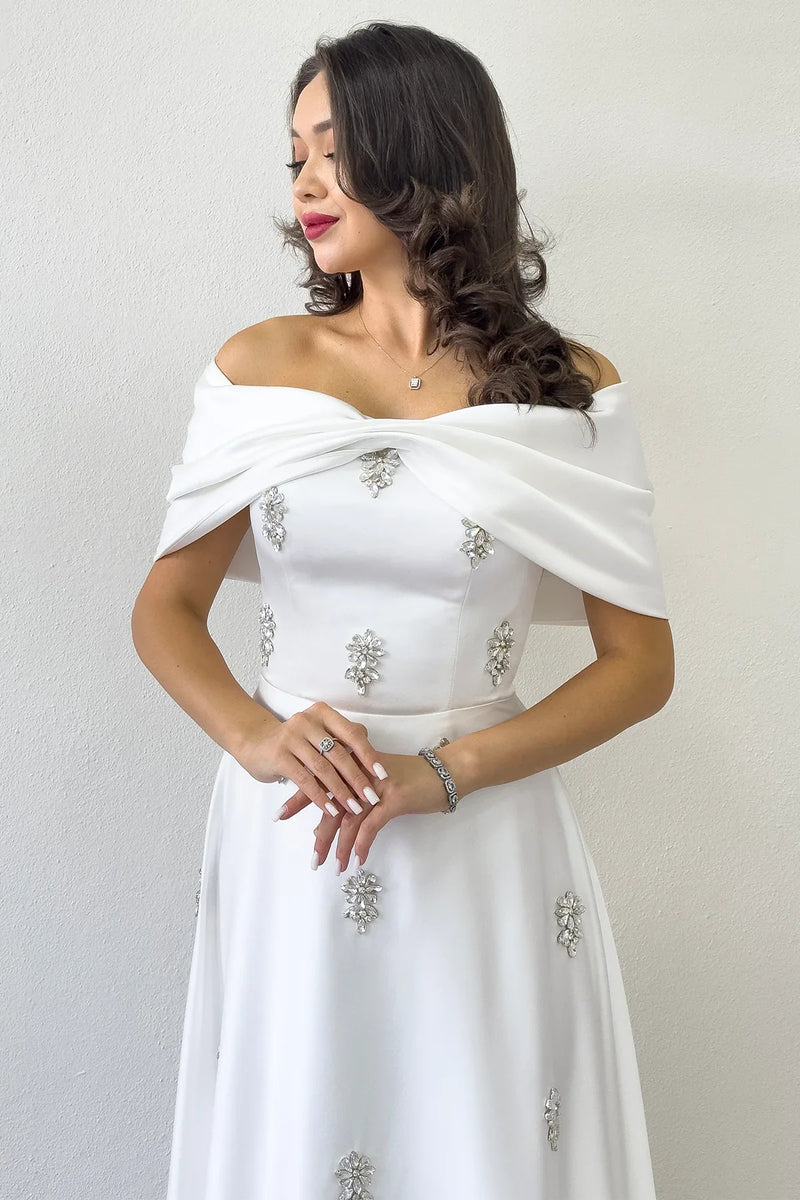 Beyaz Fiyonk Yaka Taş Detaylı Saten Abiye Elbise 