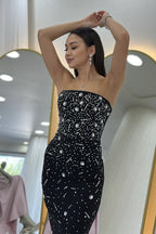 Kadın Siyah Straplez Taş işlemeli Yırtmaçlı Abiye Elbise