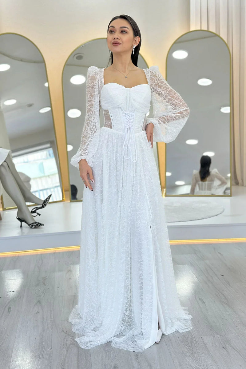 Beyaz Dantel Kumaş Korse Detaylı Uzun Yırtmaçlı Abiye Elbise