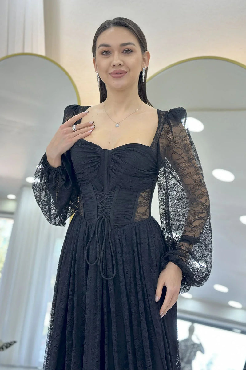 Siyah Dantel Kumaş Korse Detaylı Uzun Yırtmaçlı Abiye Elbise