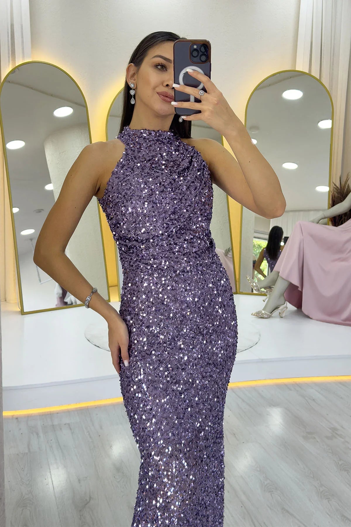 Koyu Lila Halter Yaka Pul Payet Kuyruklu Abiye Elbise 