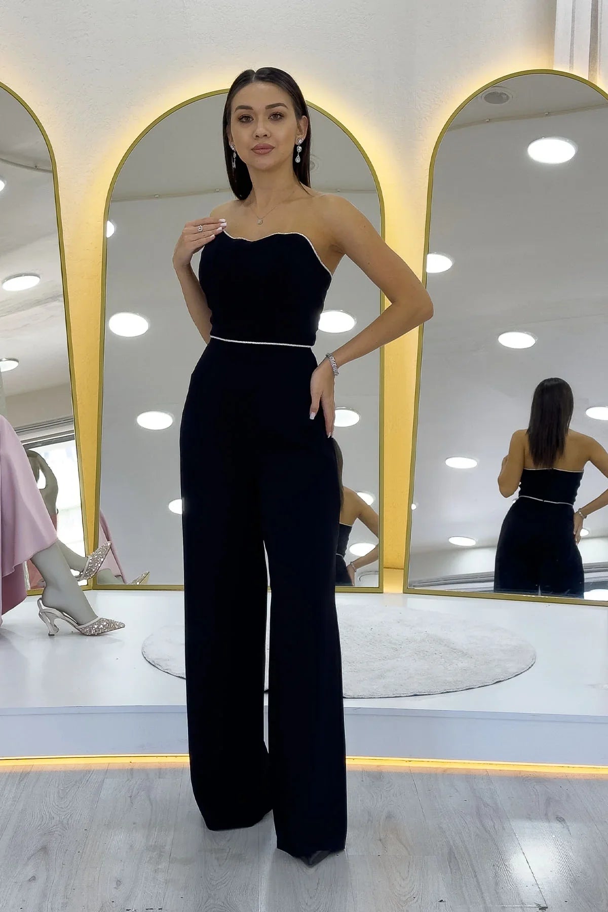 Kadın Siyah Taş Detaylı Straplez Tulum