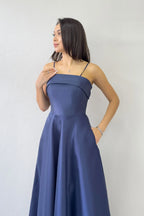 Lacivert İnce Askılı Cep Detaylı Abiye Elbise