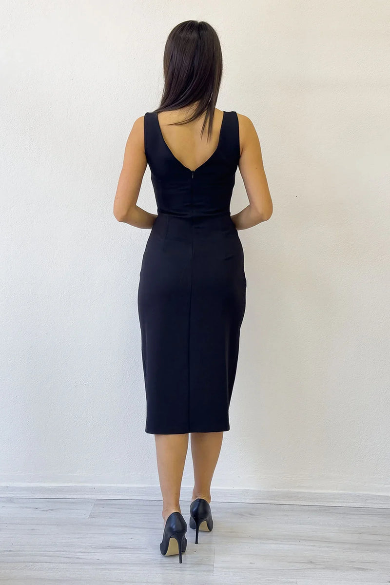 Siyah V Yaka Midi Boy Taş Detaylı Büyük Beden Abiye Elbise