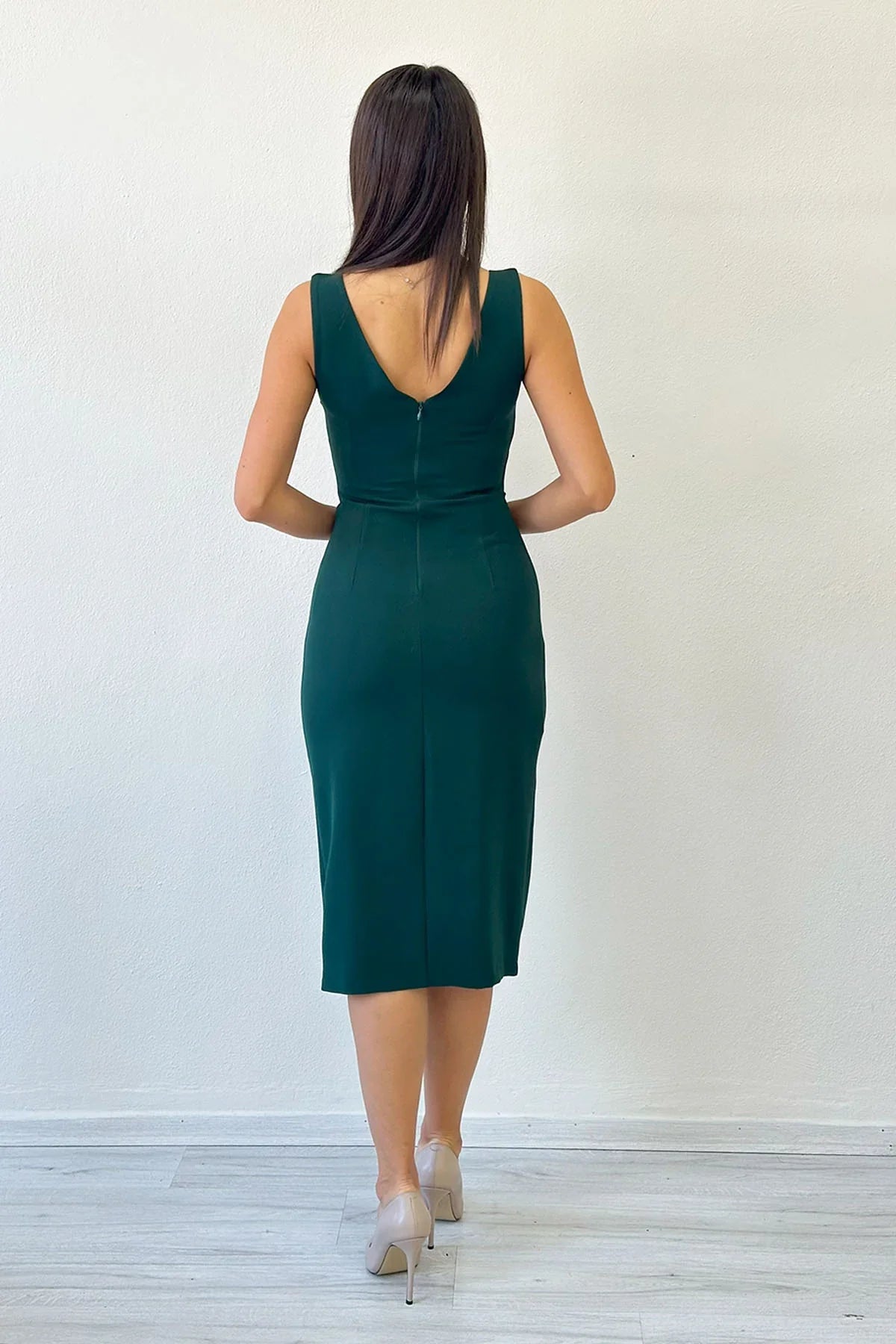 Yeşil V Yaka Midi Boy Taş Detaylı Büyük Beden Abiye Elbise