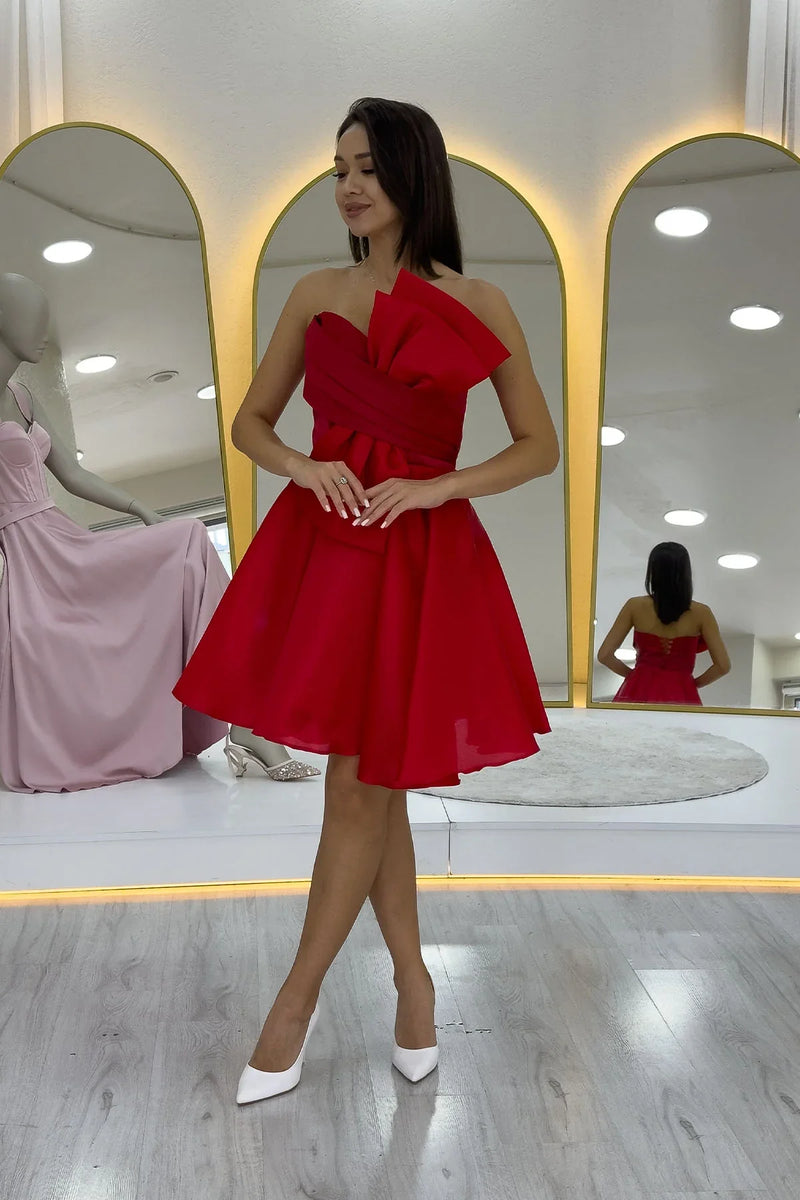 Kırmızı Fiyonklu Straplez Mini Kloş Abiye Elbise 