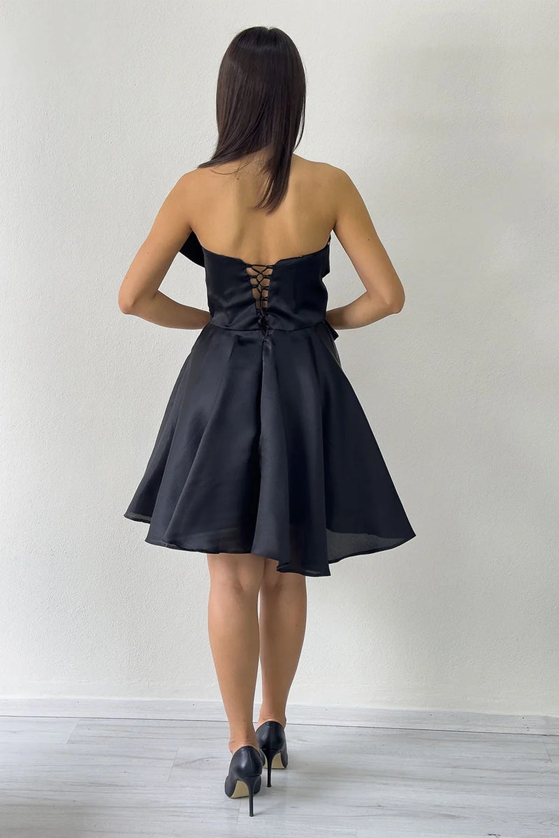 Siyah Fiyonklu Straplez Mini Kloş Abiye Elbise