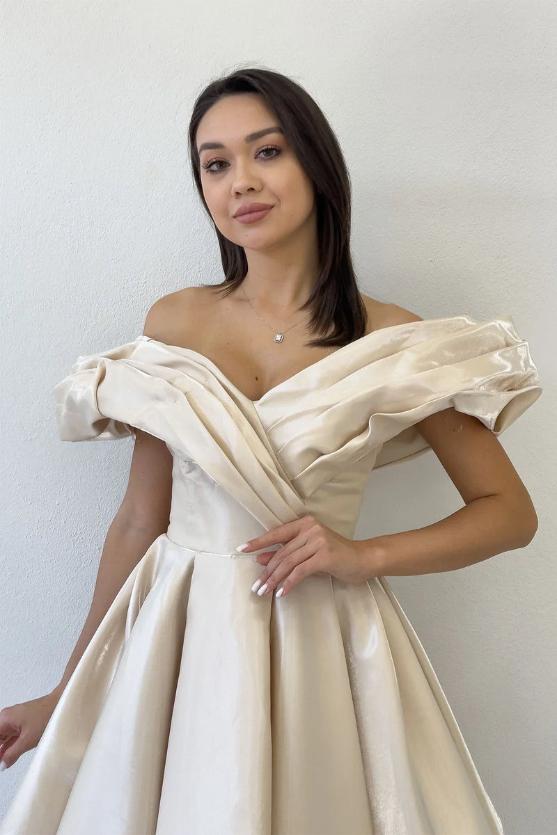 Bej Omuz Detay Tasarım Mini Kloş Abiye Elbise 