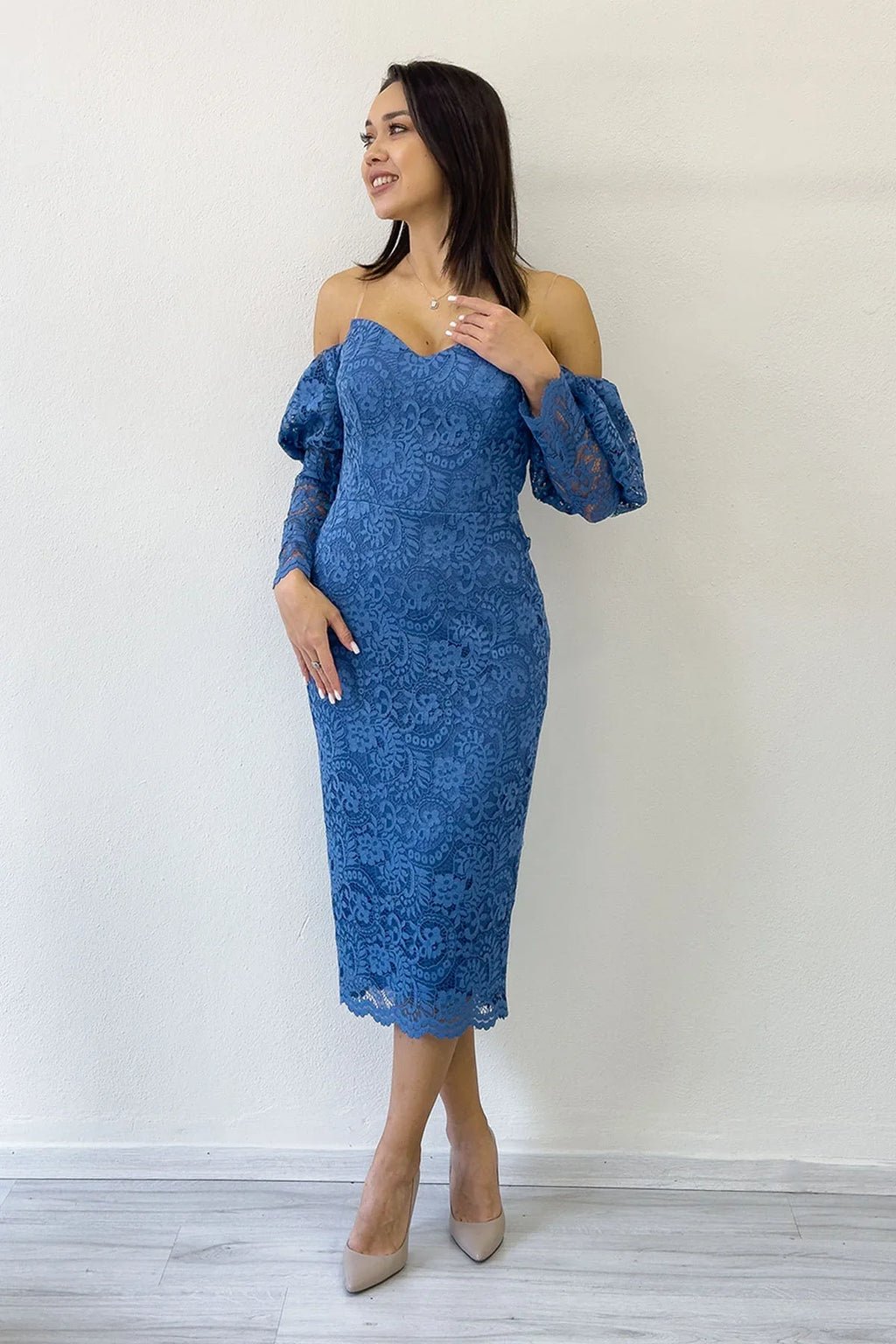 İndigo Düşük Omuz Balon Kol Dantel Abiye Elbise 