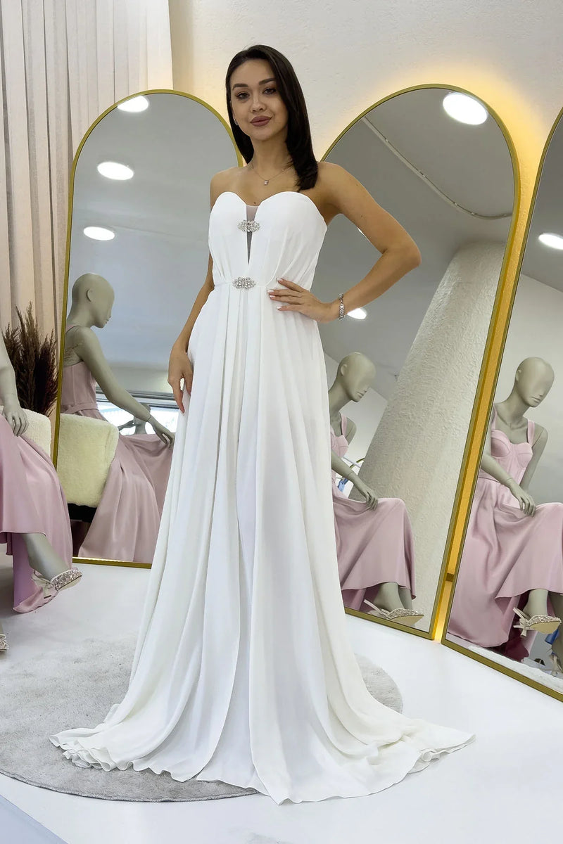 Beyaz Straplez Taş Detay Yırtmaçlı Abiye Elbise