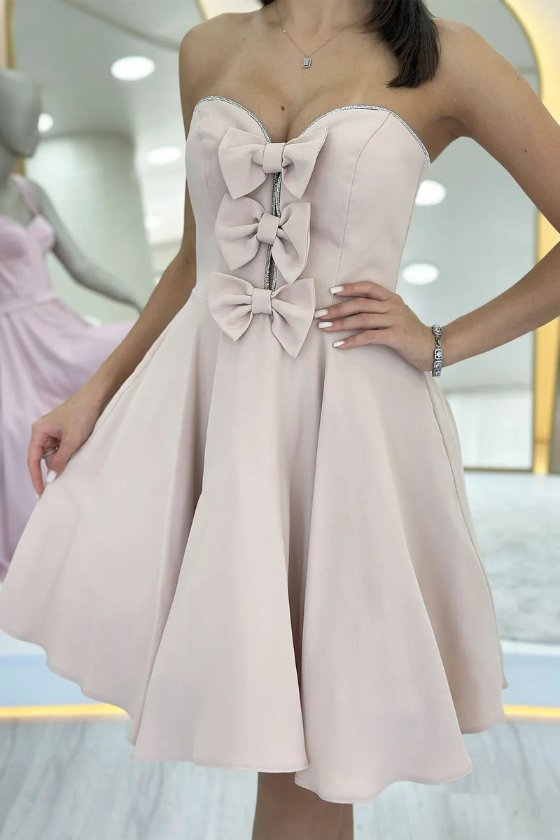 Bej Fiyonklu Taş İşlemeli Straplez Mini Abiye Elbise 