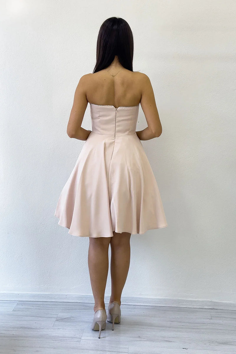 Bej Fiyonklu Taş İşlemeli Straplez Mini Abiye Elbise 