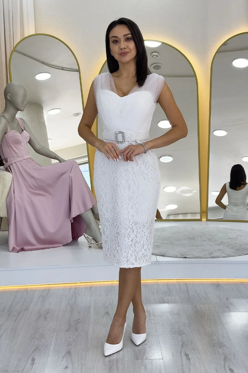 Beyaz Dantel Kumaş Tül Detaylı Kemerli Midi Boy Abiye Elbise