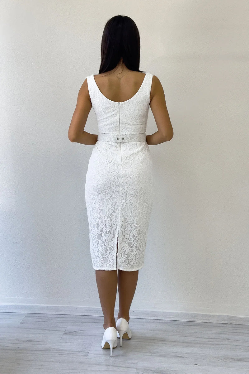 Beyaz Dantel Kumaş Tül Detaylı Kemerli Midi Boy Abiye Elbise