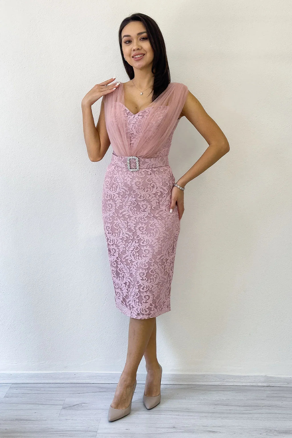 Pudra Dantel Kumaş Tül Detaylı Kemerli Midi Boy Abiye Elbise