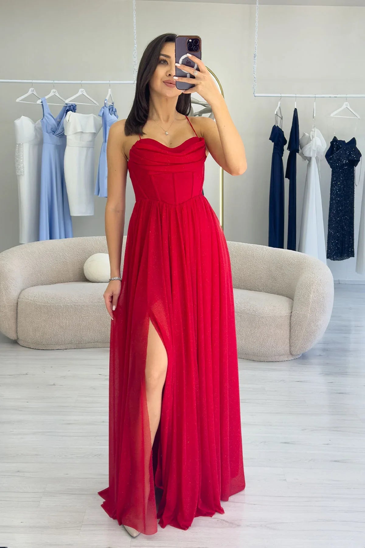Kırmızı Simli Sırt Dekolteli Korse Detay Yırtmaçlı Abiye Elbise