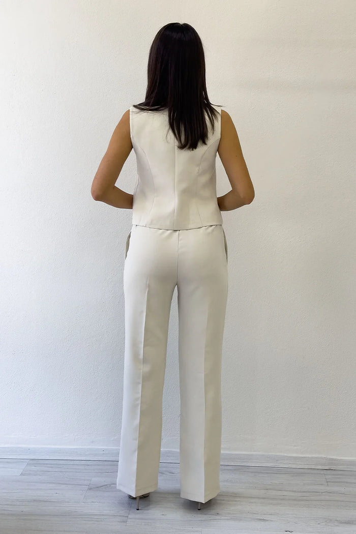 Kadın Bej Çapraz Düğmeli Yelek Pantolon İkili Takım