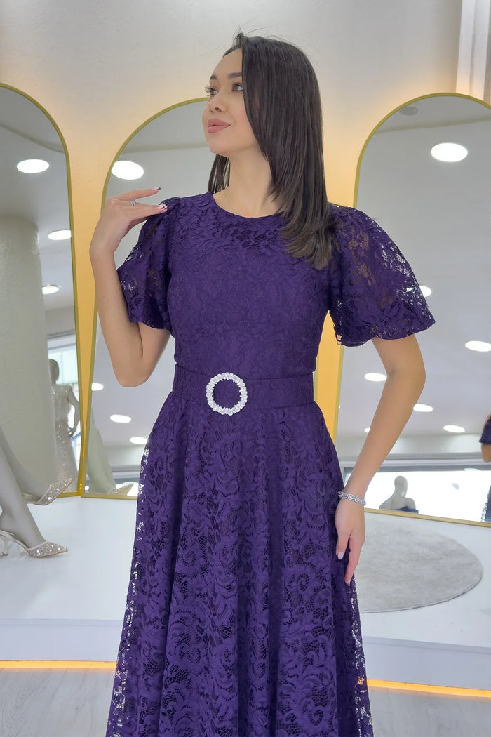 Mor Balon Kol Maxi Boy Kemerli Dantel Elbise 