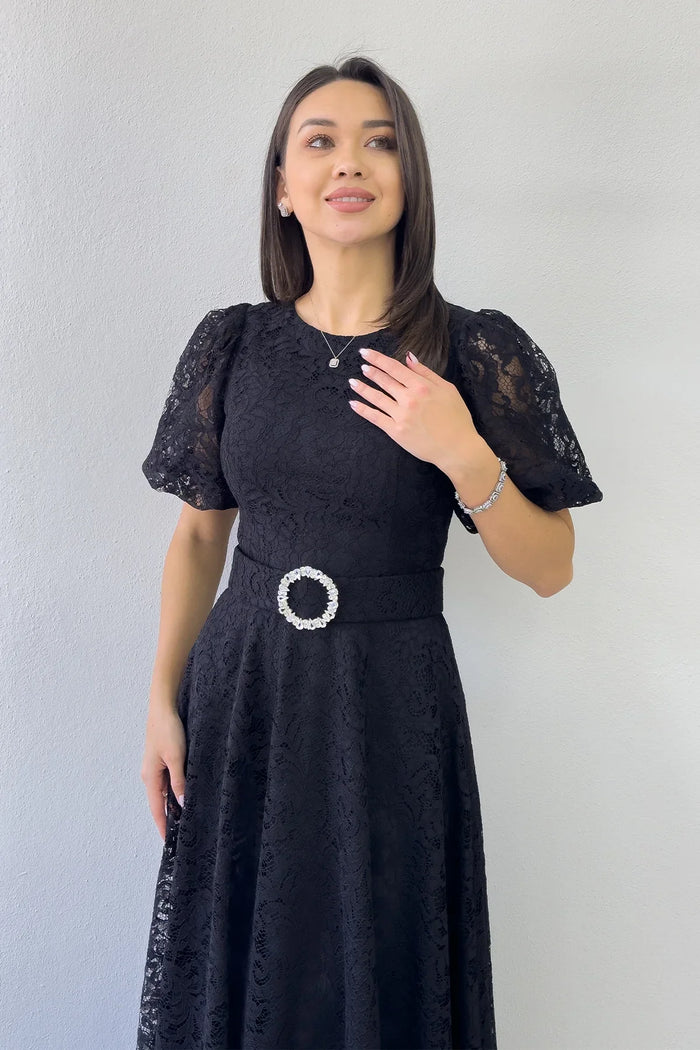 Siyah Balon Kol Maxi Boy Kemerli Dantel Elbise 