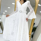Beyaz Kruvaze Yaka Kemer Detaylı Dantelli Uzun Kol Midi Boy Nikah Elbise