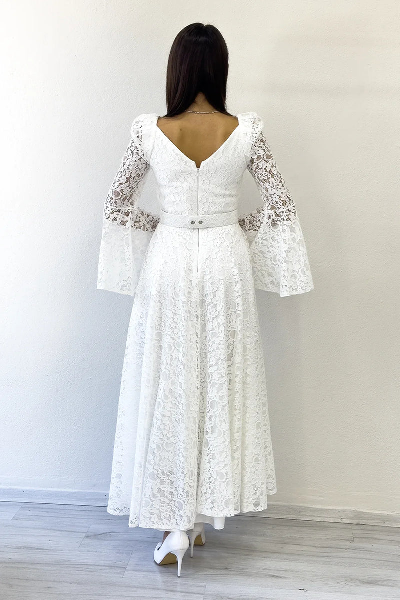 Beyaz Kruvaze Yaka Kemer Detaylı Dantelli Uzun Kol Midi Boy Nikah Elbise