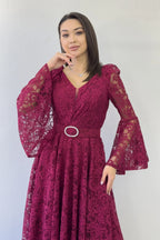 Bordo Kruvaze Yaka Kemer Detaylı Dantelli Uzun Kol Midi Boy Elbise