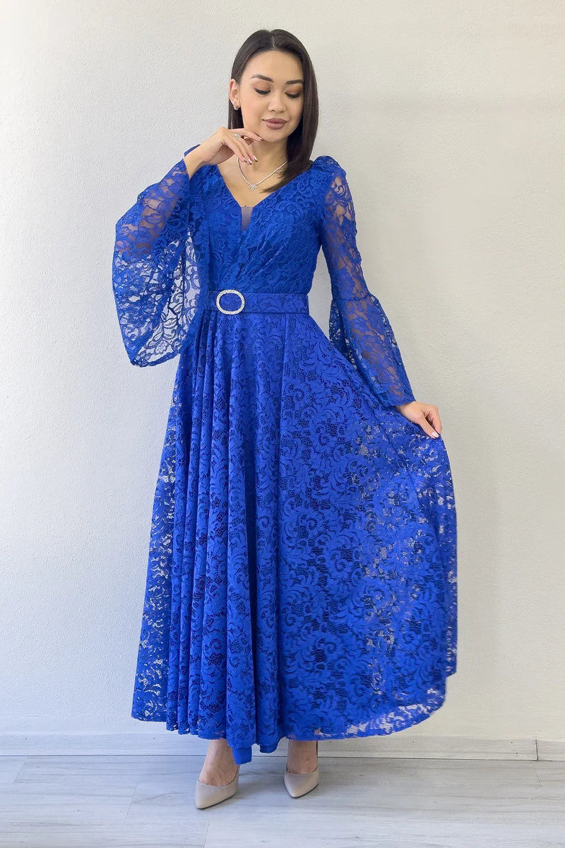 Saks Mavi Kruvaze Yaka Kemer Detaylı Dantelli Uzun Kol Midi Boy Elbise