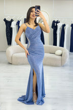 İndigo Askılı Kruvaze Yaka Drapeli Taş Detaylı Simli Abiye Elbise 