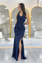 Lacivert Askılı Kruvaze Yaka Drapeli Taş Detaylı Simli Abiye Elbise 