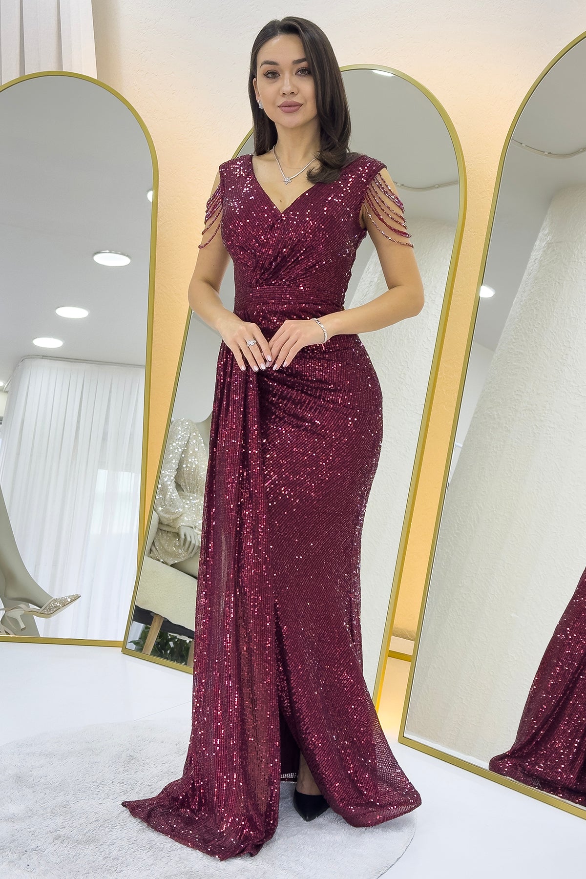 Kadın Bordo Kuyruklu Pul Payet Büyük Beden Abiye Elbise