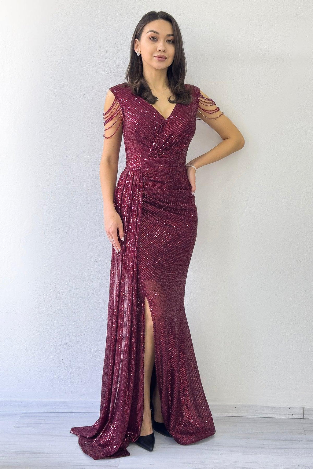 Bordo Kruvaze Yaka Omuz Detay Pul Payet Büyük Beden Abiye Elbise 