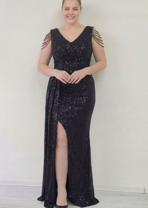 Kadın Siyah Kuyruklu Pul Payet Büyük Beden Abiye Elbise