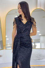 Siyah Kruvaze Yaka Omuz Detay Pul Payet Büyük Beden Abiye Elbise