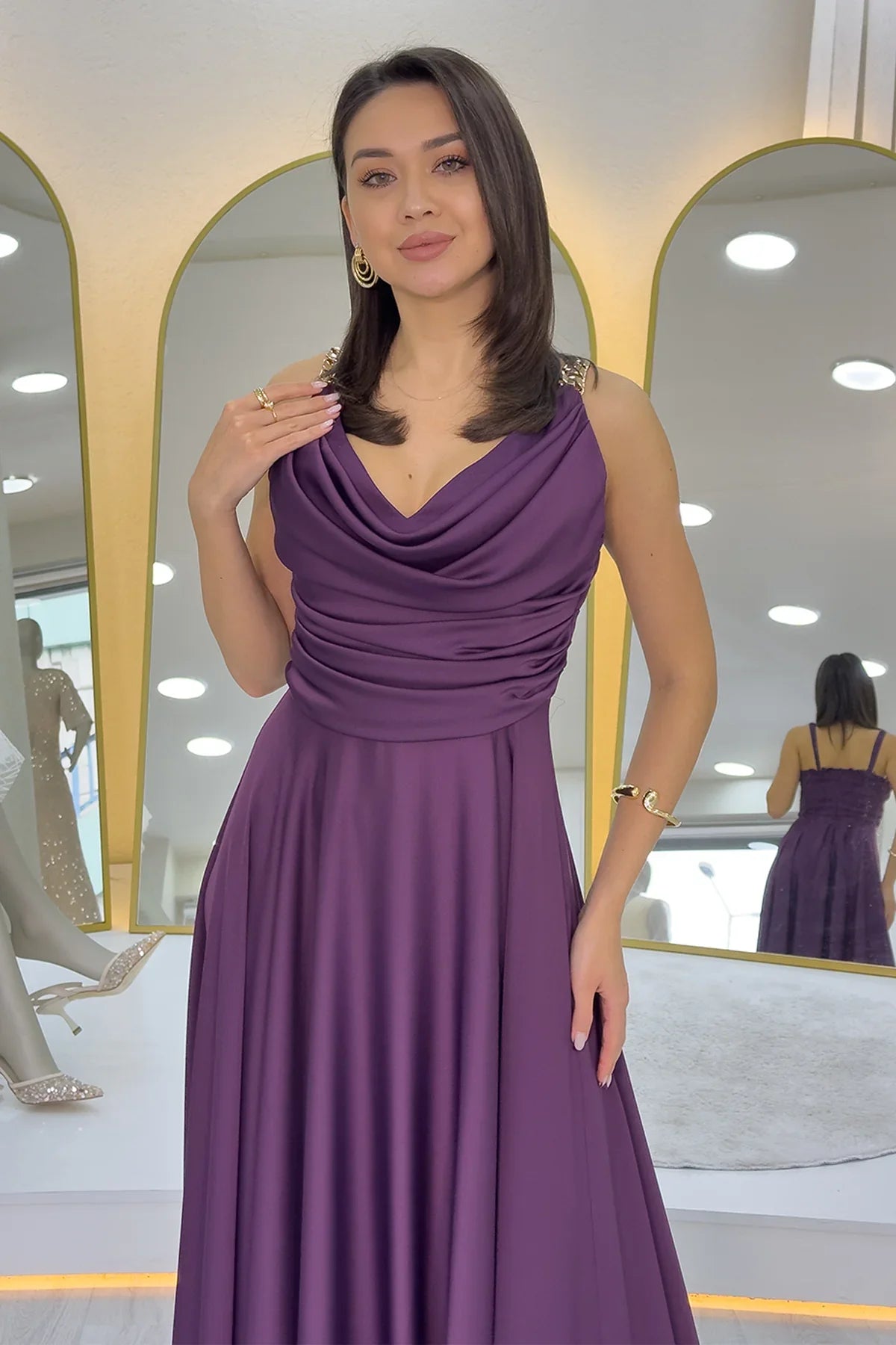 Mor Gold Askılı Ön Drapeli Saten Yırtmaçlı Abiye Elbise