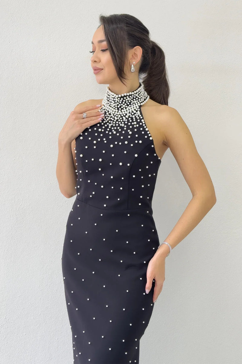 Kadın Siyah İncili Halter Yaka Abiye Elbise