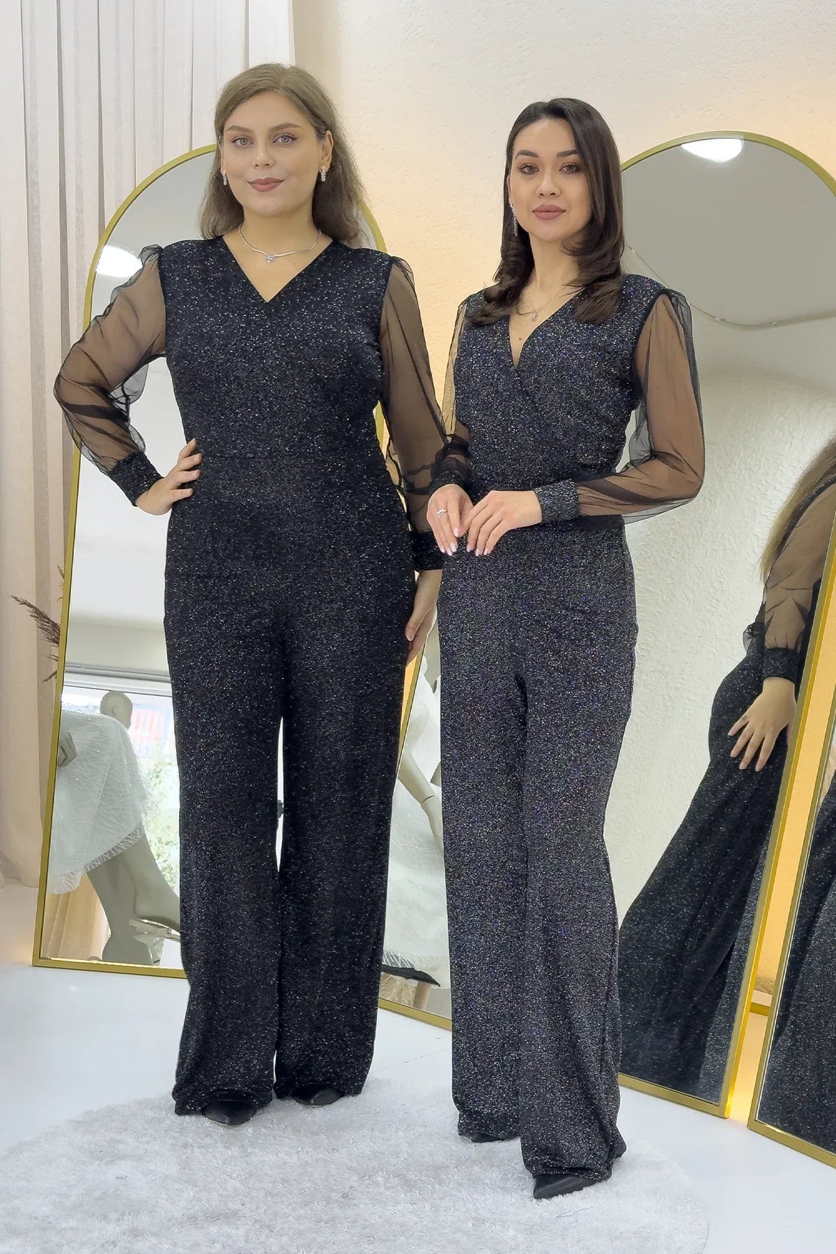 Gümüş Simli Kruvaze Yaka Tül Kol Abiye Tulum