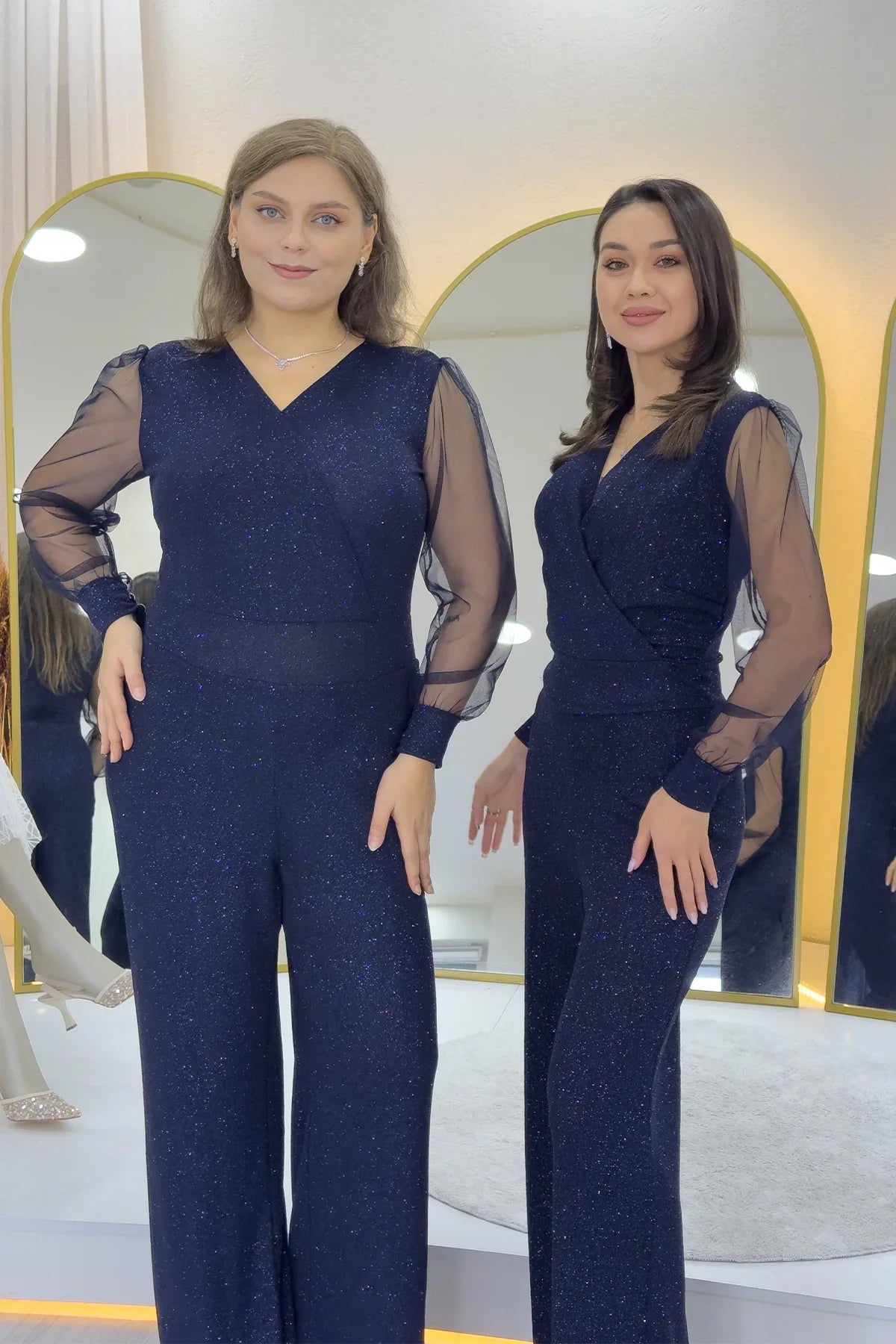 Lacivert Simli Kruvaze Yaka Tül Kol Abiye Tulum