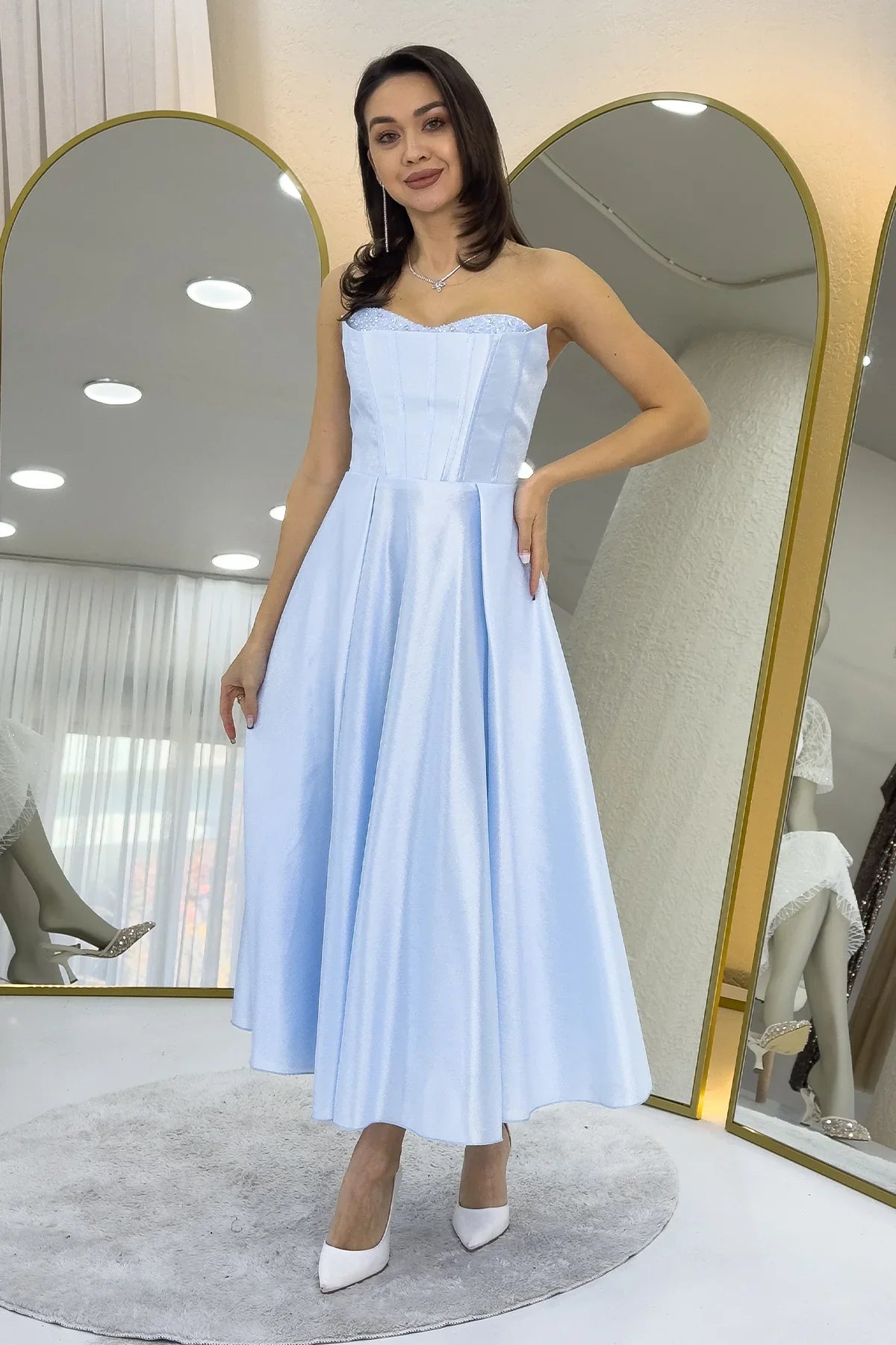 Bebe Mavi Boncuk İşlemeli Straplez Korse Görünümlü Midi Boy Prenses Abiye Elbise